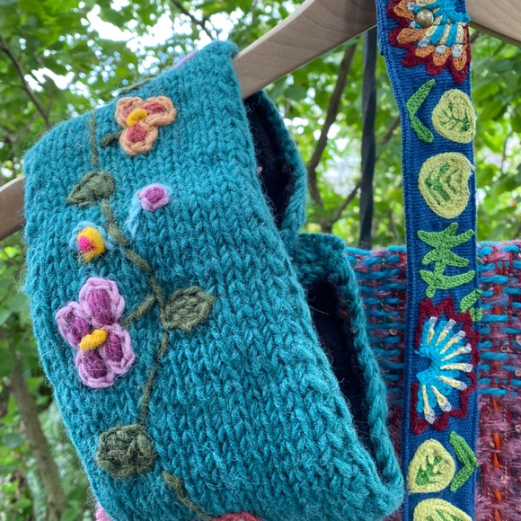 💙🌺Bundle of 3:  Embroidered Belt, Ear Muff Headband, and Colorful Knit Shawl - Picture 3 of 8